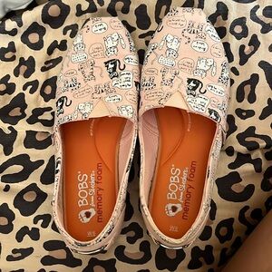 Bobs by Sketchers -🐱